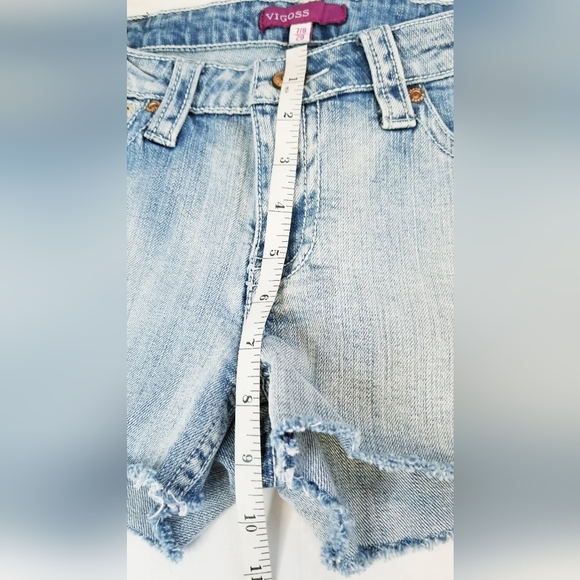Vigoss Distressed Frayed Hem Shorts - Picture 7 of 9